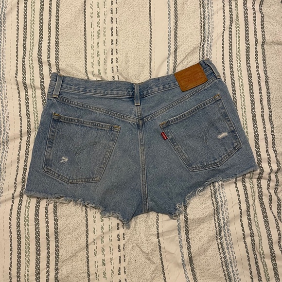 Levi 501 Jean Shorts Size 30 - Picture 1 of 2